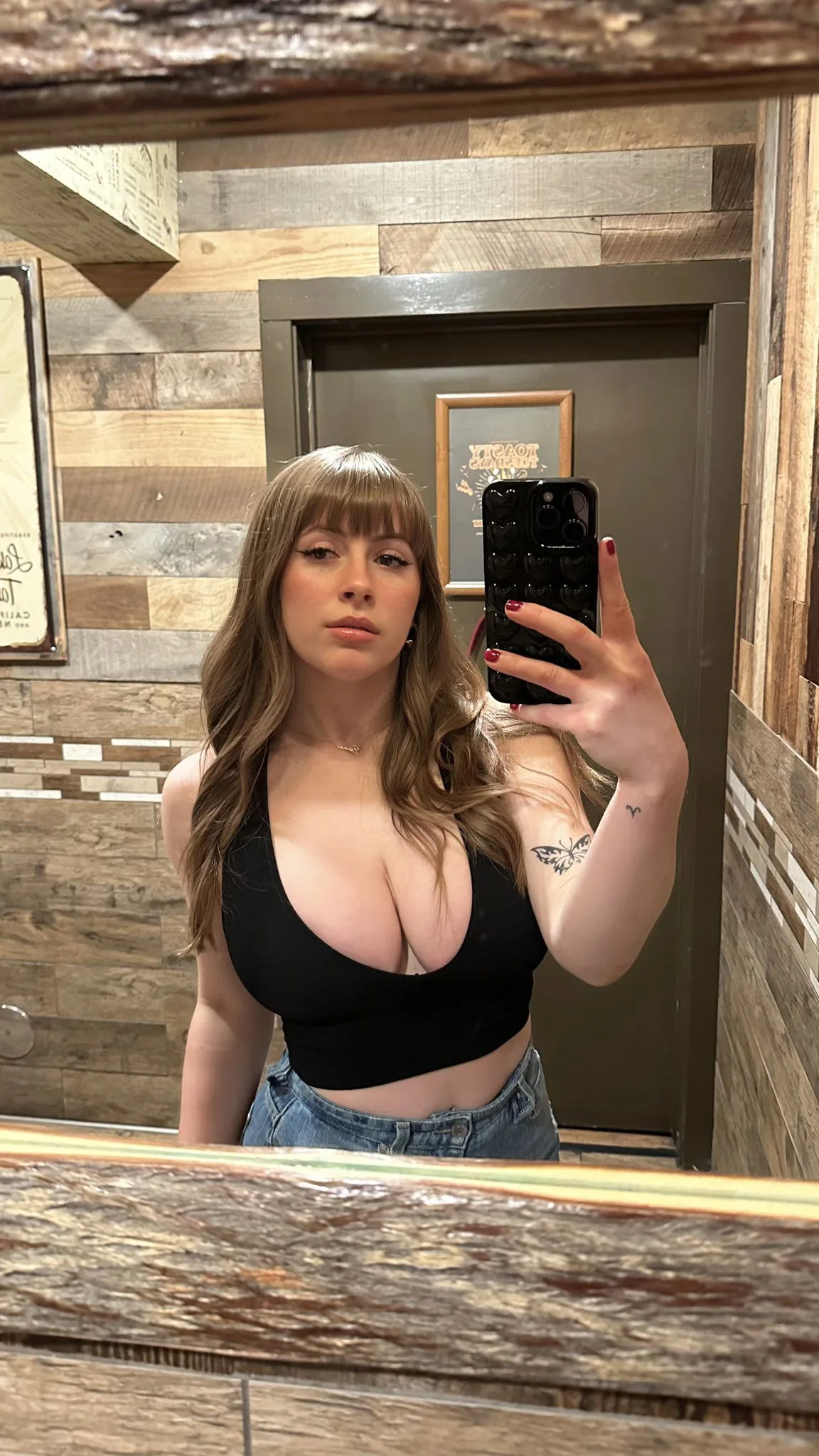 Cary - Escort Birkenhead